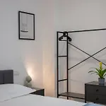 Cosy 招待所 巴里
